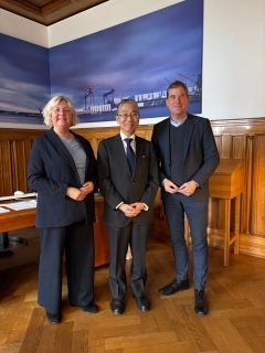 Höflichkeitsbesuch bei der Stadtpräsidentin von Kiel, Frau Bettina Aust und dem Oberbürgermeister von Kiel, Herrn Ulf Kämpfer